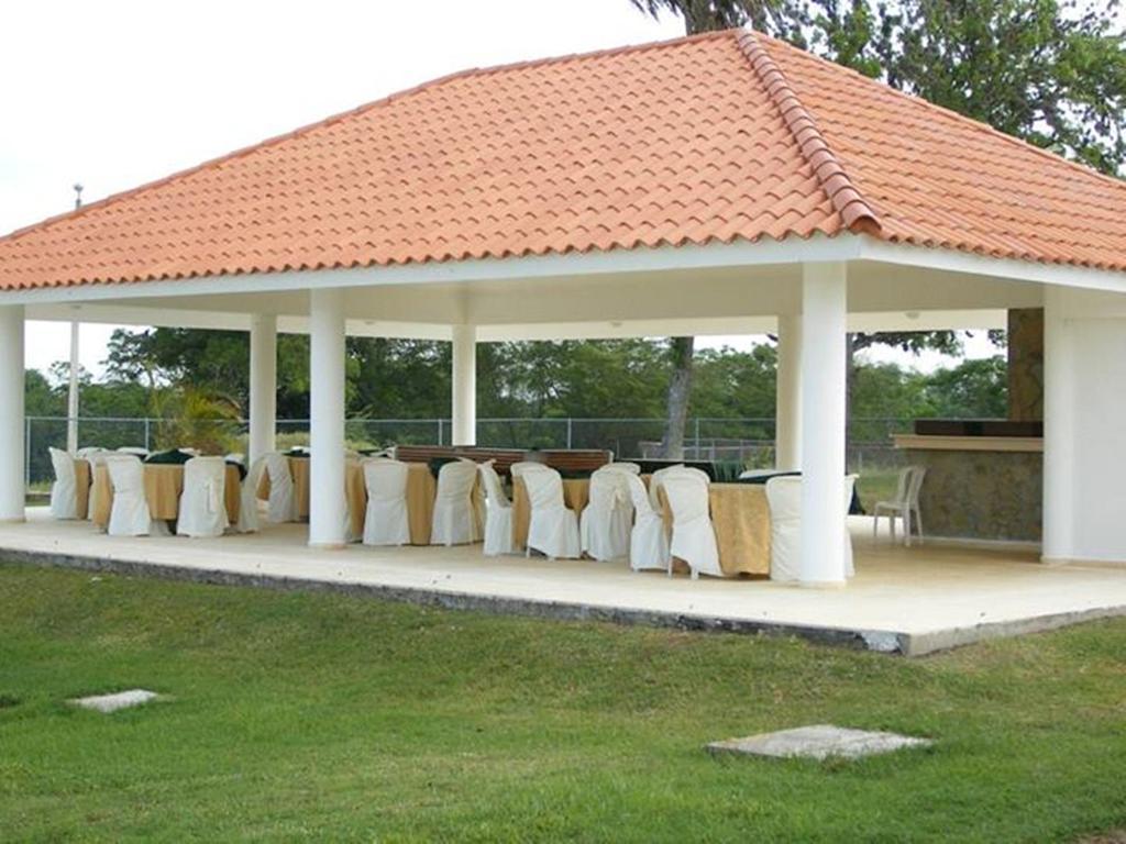 Hotel Las Caobas San Francisco de Macorís Exteriör bild